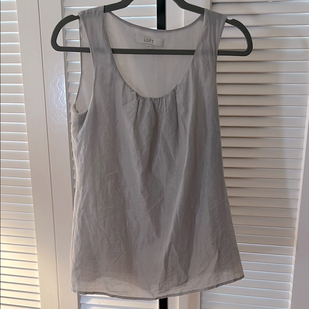 LOFT Gray Sleeveless Tank Top